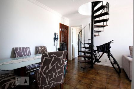 Sala de apartamento para alugar com 2 quartos, 83m² em Encantado, Rio de Janeiro