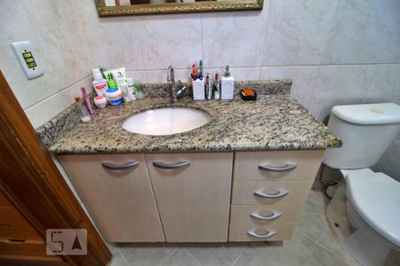 Apartamento à venda com 180m², 3 quartos e 2 vagasBanheiro da Suíte