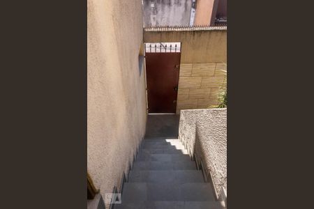 Casa à venda com 285m², 3 quartos e 3 vagas Casa à venda com 285m², 3 quartos e 3 vagasEntrada Lateral