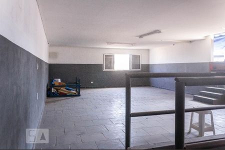 Casa à venda com 285m², 3 quartos e 3 vagas Casa à venda com 285m², 3 quartos e 3 vagasSalão Terceiro Andar