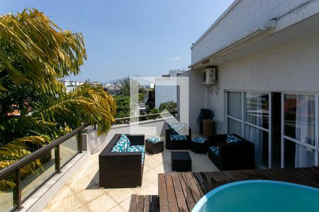 Apartamento para alugar com 205m², 3 quartos e 2 vagas Apartamento para alugar com 205m², 3 quartos e 2 vagasVaranda da Sala