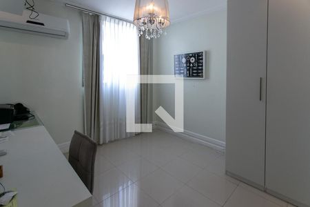 Apartamento para alugar com 205m², 3 quartos e 2 vagas Apartamento para alugar com 205m², 3 quartos e 2 vagasQuarto