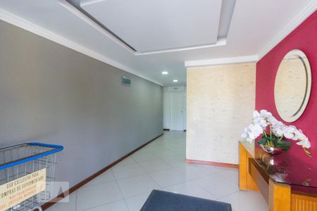 Apartamento à venda com 50m², 2 quartos e 1 vaga Apartamento à venda com 50m², 2 quartos e 1 vagaHall