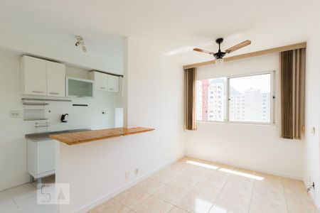 Apartamento à venda com 50m², 2 quartos e 1 vaga Apartamento à venda com 50m², 2 quartos e 1 vagaSala