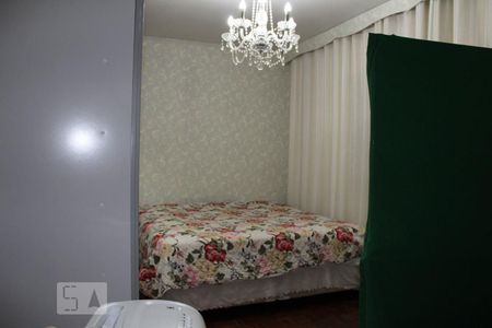 Quarto 2 de casa para alugar com 3 quartos, 207m² em Vila Virginia, Itaquaquecetuba