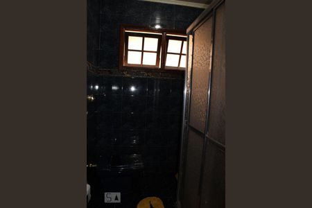 Banheiro Social de casa para alugar com 3 quartos, 207m² em Vila Virginia, Itaquaquecetuba