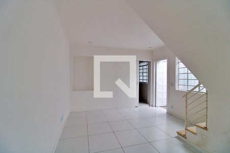 Hall de Entrada de casa para alugar com 2 quartos, 145m² em Arraial Paulista, Taboão da Serra