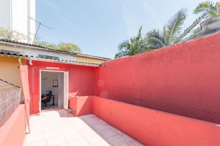Casa à venda com 110m², 3 quartos e 1 vaga Casa à venda com 110m², 3 quartos e 1 vagaVaranda Quarto 2