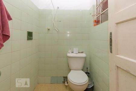 Casa à venda com 110m², 3 quartos e 1 vaga Casa à venda com 110m², 3 quartos e 1 vagaBanheiro de Serviço