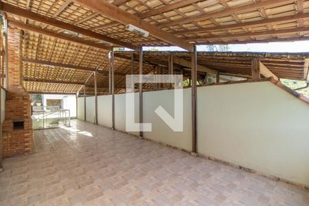 Casa à venda com 180m², 2 quartos e 1 vagaTerraço