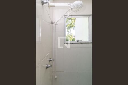 Casa à venda com 180m², 2 quartos e 1 vagaDetalhe do Banheiro da Suíte 1