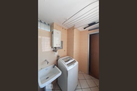 Apartamento à venda com 77m², 3 quartos e 1 vaga Apartamento à venda com 77m², 3 quartos e 1 vagaÁrea de Serviço