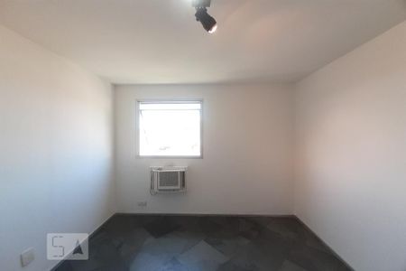 Apartamento à venda com 77m², 3 quartos e 1 vaga Apartamento à venda com 77m², 3 quartos e 1 vagaQuarto