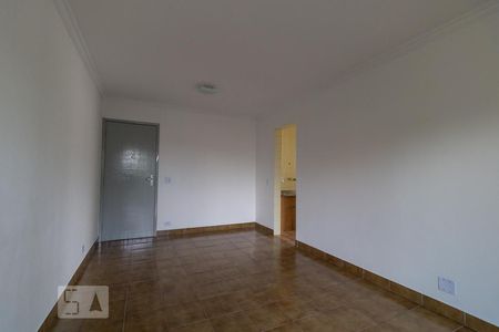 Apartamento para alugar com 72m², 2 quartos e 1 vagaSala