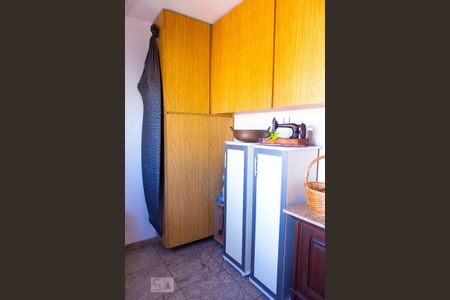 Apartamento à venda com 150m², 3 quartos e 2 vagas Apartamento à venda com 150m², 3 quartos e 2 vagasQuarto da Lavanderia