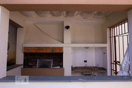 Apartamento à venda com 150m², 3 quartos e 2 vagas Apartamento à venda com 150m², 3 quartos e 2 vagasÁrea comum - Churrasqueira