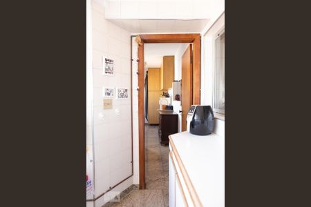 Apartamento à venda com 150m², 3 quartos e 2 vagas Apartamento à venda com 150m², 3 quartos e 2 vagasLavanderia