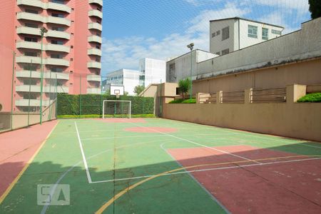 Apartamento à venda com 150m², 3 quartos e 2 vagas Apartamento à venda com 150m², 3 quartos e 2 vagasQuadra Esportiva