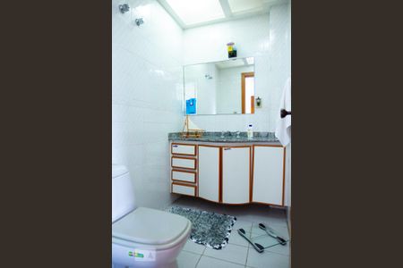 Apartamento à venda com 150m², 3 quartos e 2 vagas Apartamento à venda com 150m², 3 quartos e 2 vagasSuite 2 Banheiro