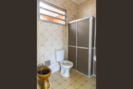 Casa para alugar com 70m², 2 quartos e sem vagaBanheiro