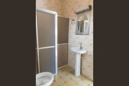 Casa para alugar com 70m², 2 quartos e sem vagaBanheiro