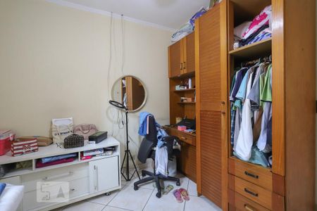 Quarto 2 de casa à venda com 3 quartos, 312m² em Chora Menino, São Paulo