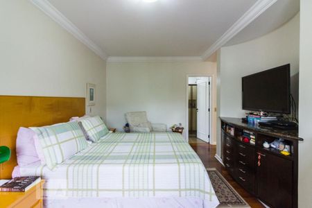 Apartamento à venda com 252m², 4 quartos e 3 vagasQuarto