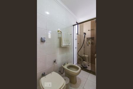 Apartamento à venda com 252m², 4 quartos e 3 vagasBanheiro