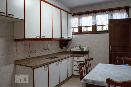 Cozinha de casa de condomínio para alugar com 3 quartos, 180m² em Campo Grande, Rio de Janeiro