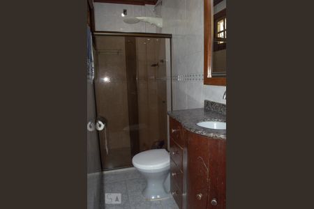 Casa de condomínio para alugar com 180m², 3 quartos e 3 vagas Casa de condomínio para alugar com 180m², 3 quartos e 3 vagasBanheiro 2