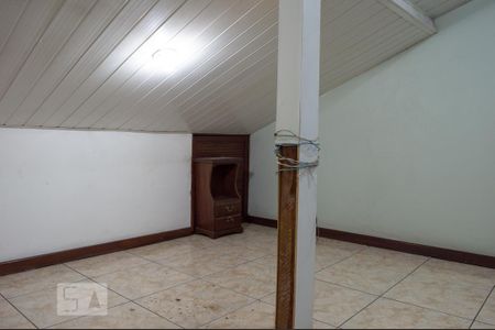 Casa de condomínio para alugar com 180m², 3 quartos e 3 vagas Casa de condomínio para alugar com 180m², 3 quartos e 3 vagasEscritório