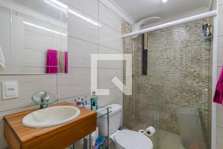 Apartamento à venda com 68m², 2 quartos e 1 vaga Apartamento à venda com 68m², 2 quartos e 1 vagaBanheiro