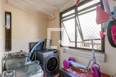 Apartamento à venda com 68m², 2 quartos e 1 vaga Apartamento à venda com 68m², 2 quartos e 1 vagaÁrea de Serviço