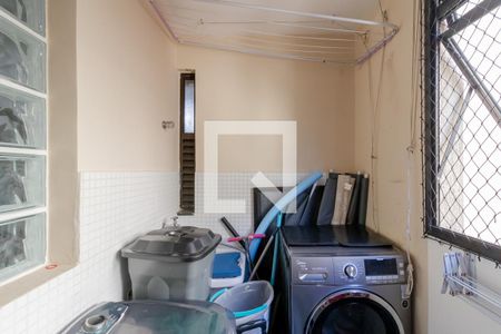 Apartamento à venda com 68m², 2 quartos e 1 vaga Apartamento à venda com 68m², 2 quartos e 1 vagaÁrea de Serviço