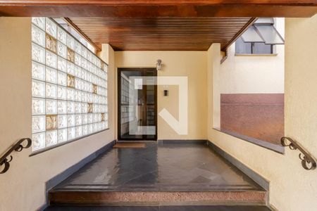 Apartamento à venda com 68m², 2 quartos e 1 vaga Apartamento à venda com 68m², 2 quartos e 1 vagaHall de Entrada