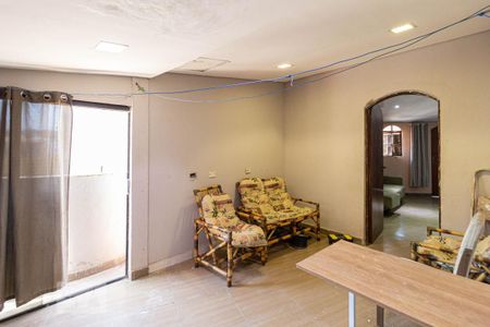 Casa à venda com 80m², 3 quartos e sem vaga Casa à venda com 80m², 3 quartos e sem vagaÁrea de Serviço