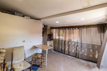 Casa à venda com 80m², 3 quartos e sem vaga Casa à venda com 80m², 3 quartos e sem vagaÁrea de Serviço