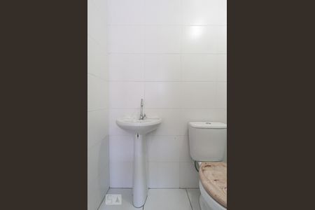 Apartamento para alugar com 28m², 1 quarto e sem vaga Apartamento para alugar com 28m², 1 quarto e sem vagaBanheiro