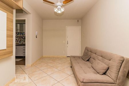 Sala de apartamento para alugar com 1 quarto, 49m² em Partenon, Porto Alegre