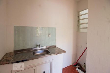 Cozinha de kitnet/studio para alugar com 1 quarto, 22m² em Cidade Baixa, Porto Alegre