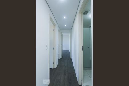CORREDOR de apartamento à venda com 3 quartos, 68m² em Passo das Pedras, Porto Alegre