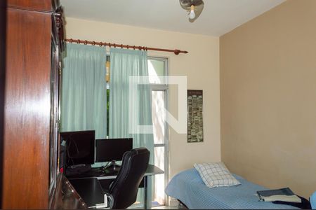 Apartamento à venda com 250m², 4 quartos e 2 vagas Apartamento à venda com 250m², 4 quartos e 2 vagasQuarto 4