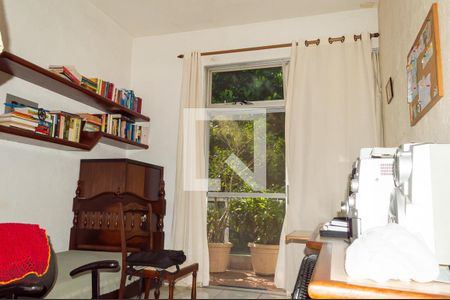 Apartamento à venda com 250m², 4 quartos e 2 vagas Apartamento à venda com 250m², 4 quartos e 2 vagasQuarto 3