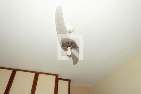 Apartamento à venda com 250m², 4 quartos e 2 vagas Apartamento à venda com 250m², 4 quartos e 2 vagasQuarto 4 detalhe