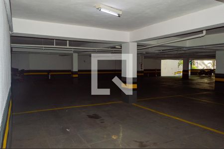 Apartamento à venda com 250m², 4 quartos e 2 vagas Apartamento à venda com 250m², 4 quartos e 2 vagasGaragem