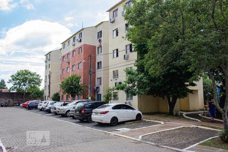 Apartamento à venda com 43m², 2 quartos e 1 vaga Apartamento à venda com 43m², 2 quartos e 1 vagaFachada do bloco