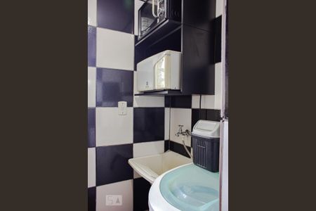 Apartamento à venda com 43m², 2 quartos e 1 vaga Apartamento à venda com 43m², 2 quartos e 1 vagaCozinha e Área de Serviço