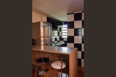 Apartamento à venda com 43m², 2 quartos e 1 vaga Apartamento à venda com 43m², 2 quartos e 1 vagaCozinha e Área de Serviço