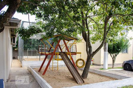 Apartamento à venda com 43m², 2 quartos e 1 vaga Apartamento à venda com 43m², 2 quartos e 1 vagaÁrea Comum - Playground