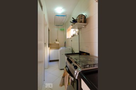 Apartamento para alugar com 70m², 2 quartos e 1 vaga Apartamento para alugar com 70m², 2 quartos e 1 vagaCozinha